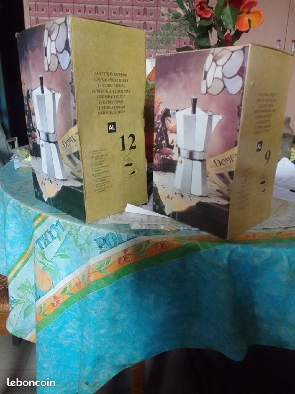 propose 2 cafetieres Cuisine