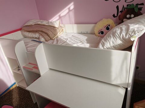 Lit+bureau+chaise 70 Jouy-le-Moutier (95)