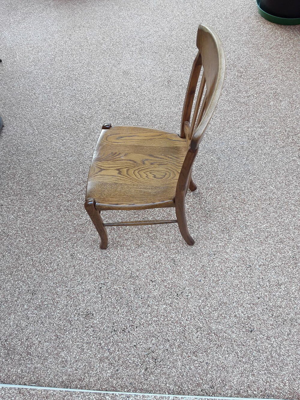  4 chaises en ch&ecirc;ne Meubles