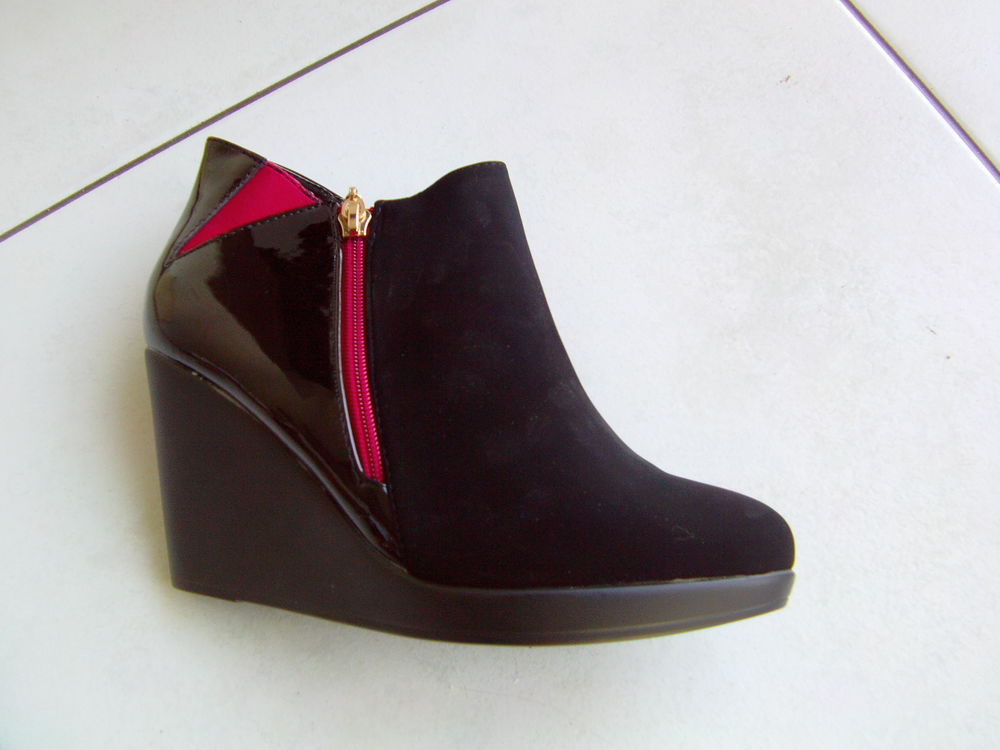 Bottines bi mati&egrave;re pointure 37 Chaussures