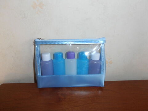 Pochette et flacons de voyage (63) 5 Tours (37)