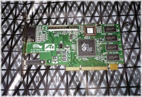 CARTE AGP ATI AMC 109-52800-01 VER 2.0 4 Milhaud (30)