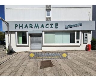   Local professionnel - 115.59m ² Firminy