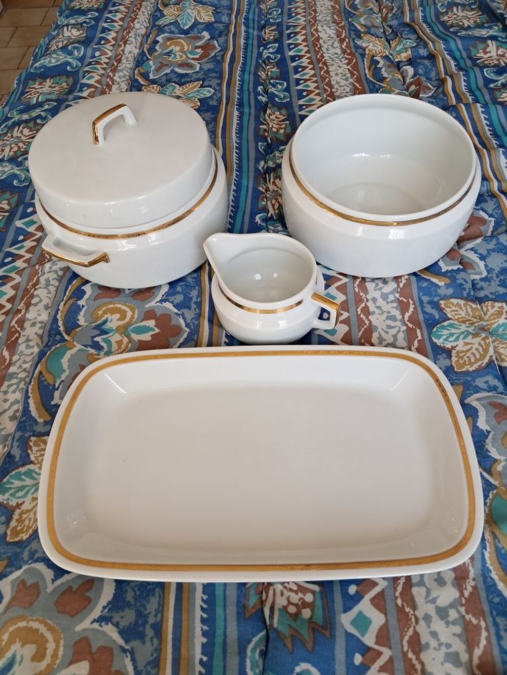 Service de table en porcelaine de sologne mod&egrave;le Lamotte 1 Décoration