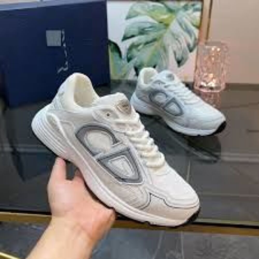 Paire de Dior B30 Chaussures