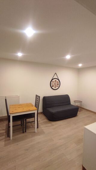  Appartement à louer 1 pièce 22 m²