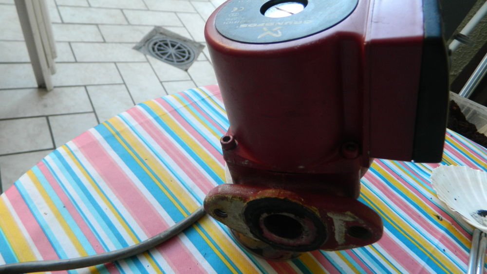 CIRCULAREUR DANFOS CHAUDIERE GAZ Bricolage