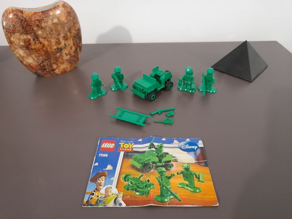 les soldats verts Toy Story Lego 7595 Jeux / jouets