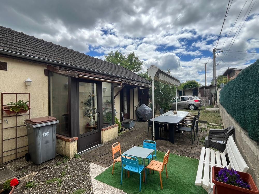 Maison 4 pièces 119 m² · à Bayel · 119 m² · 75 000 €