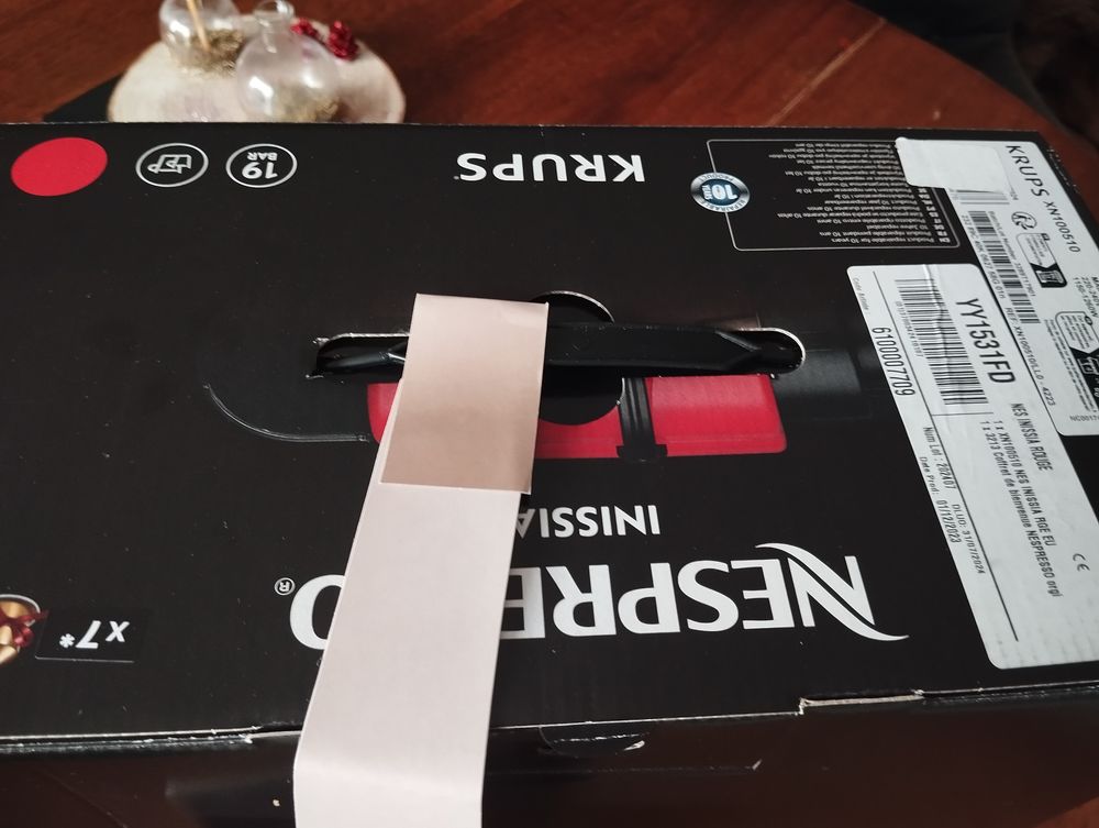 Nespresso Krups inissia rouge Electroménager