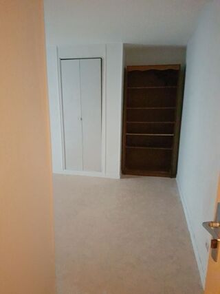  Appartement à louer 1 pièce 25 m²