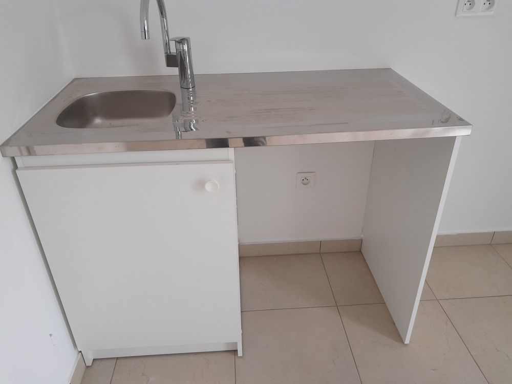 &eacute;vier en inox et placard sous &eacute;vier neuf
: Meubles