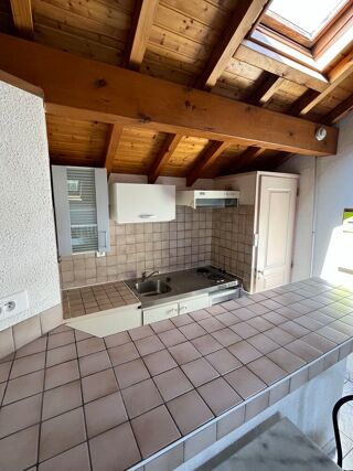  Appartement à louer 1 pièce 28 m²