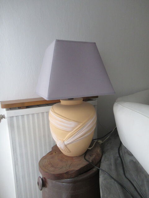 Lampe � poser, grise et saumon 30 Lisieux (14)