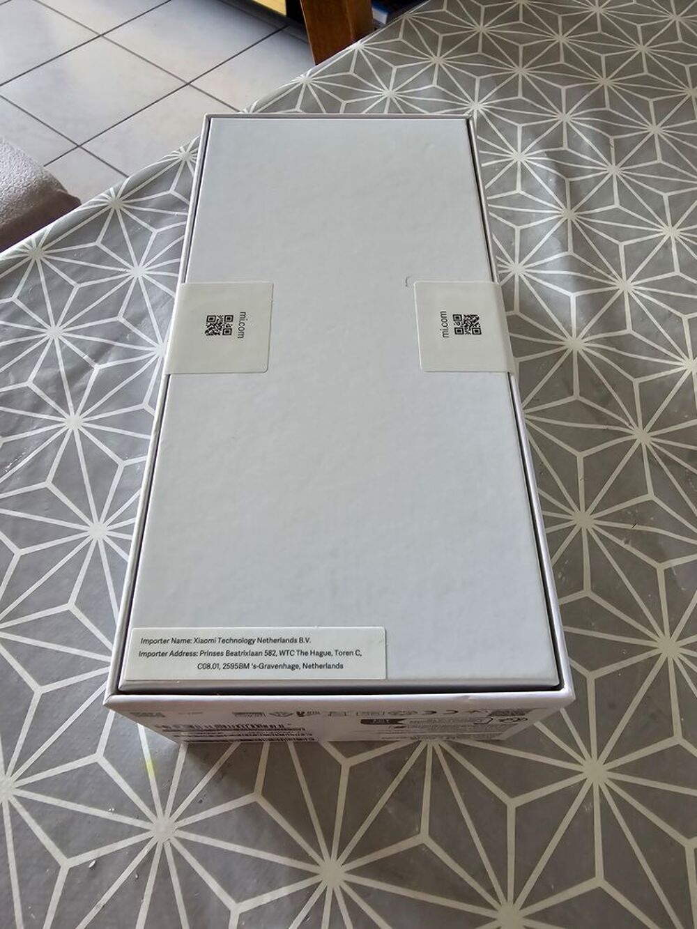 Xiaomi 13t neuf Téléphones et tablettes