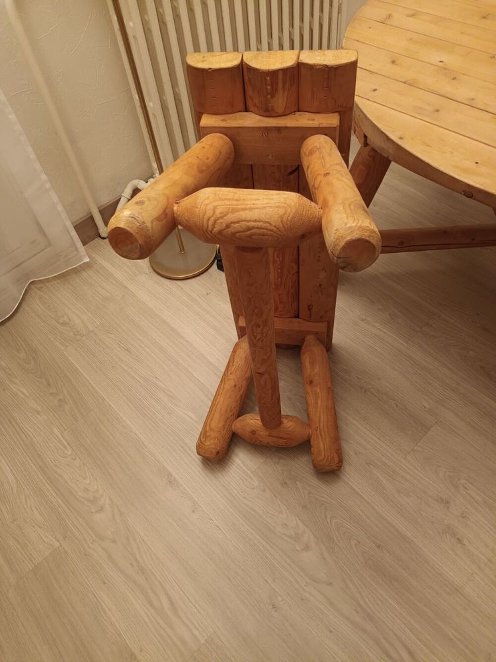 Table + 4 bancs en bois c&egrave;dre du Canada Meubles