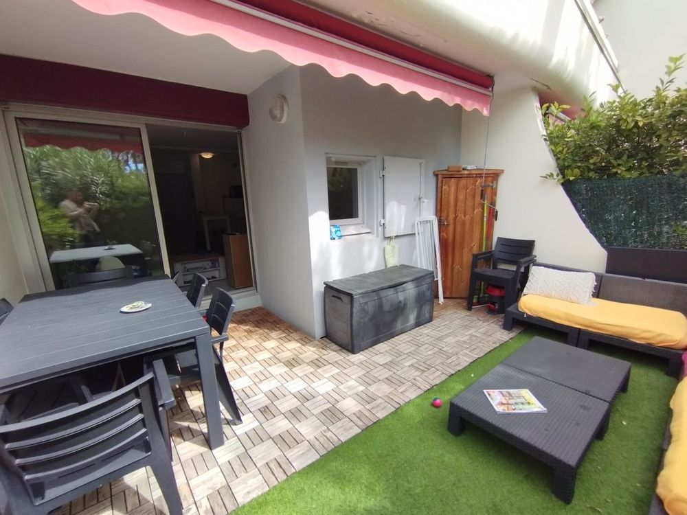 Vente Appartement T2 en rez-de-chaussée avec beau jardin. La grande-motte