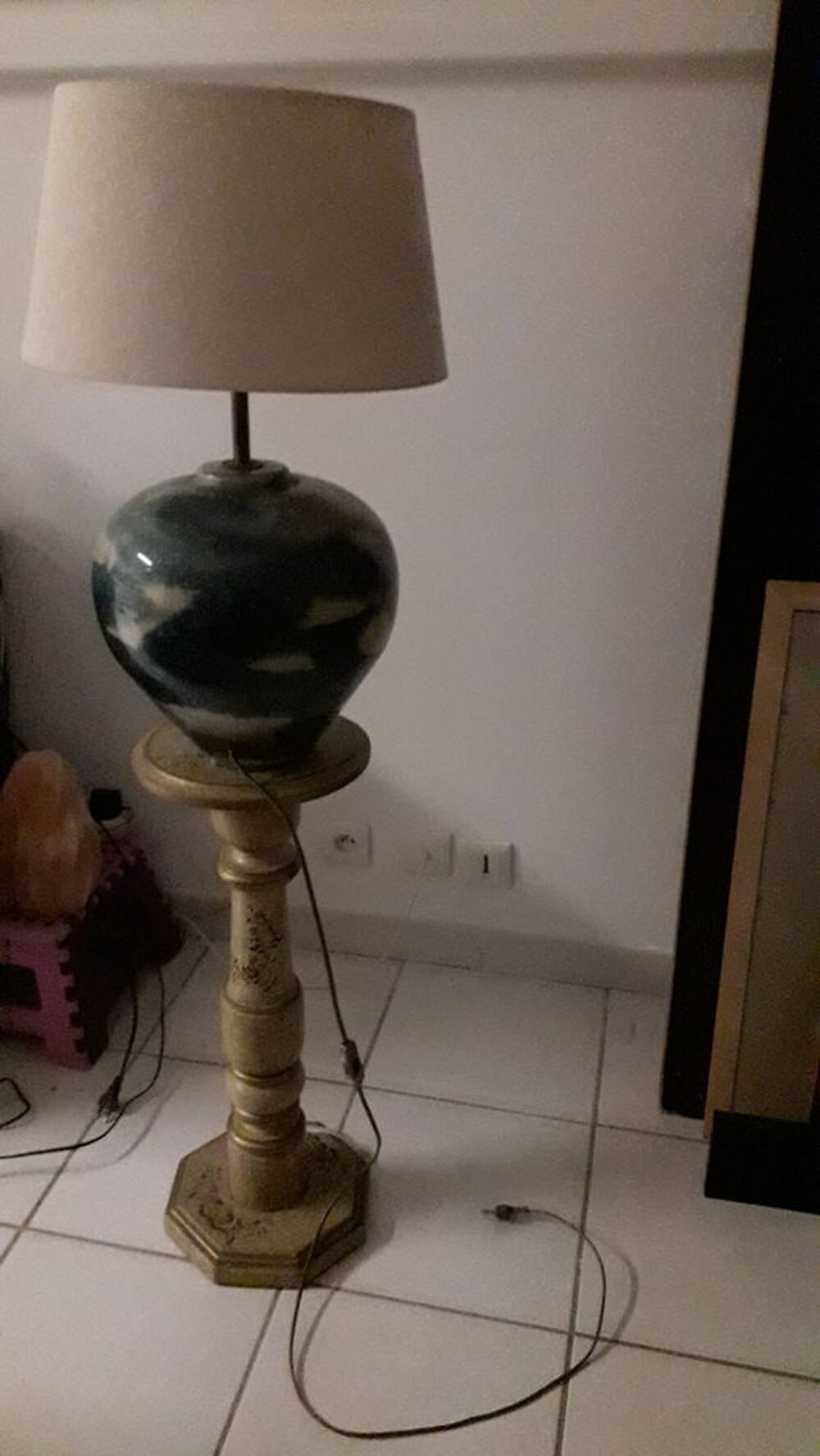 Lampe avec pieds Décoration