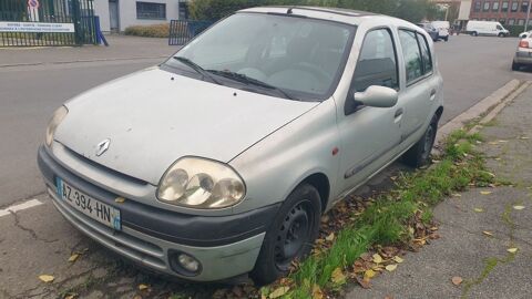 Renault Clio II Clio 1.2i RTE 2000 occasion Maisons-Alfort 94700