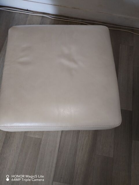 Canap,  fauteuil,  pouf en cuir 120 Clichy-sous-Bois (93)
