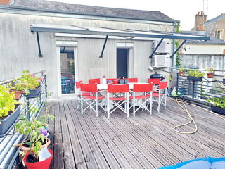  Appartement à louer 4 pièces 83 m²