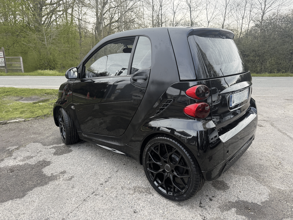 ForTwo Smart FORTWO Coupe 71ch PASSION 2014 occasion 78610 Saint-L&eacute;ger-en-Yvelines