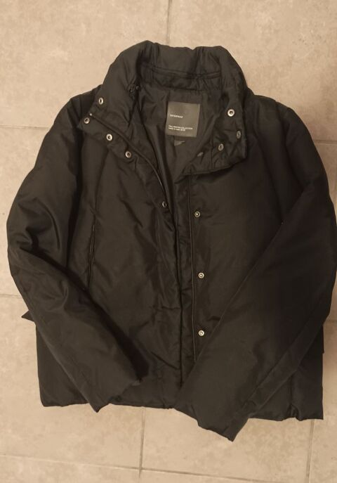Blouson anorak . 25 Valbonne (06)