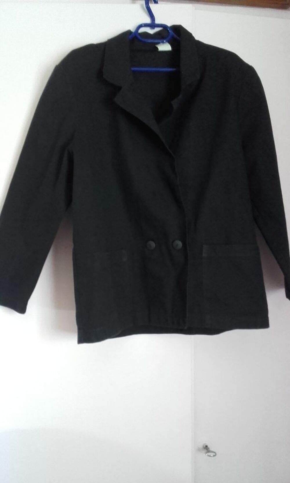 Veste noir manches longues Vêtements