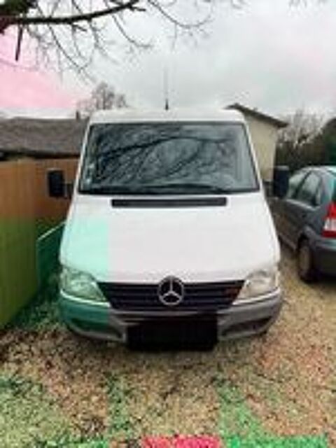 Sprinter SPRINTER FGN 208 CDI 30N 2.8t 2001 occasion 79370 Prailles
