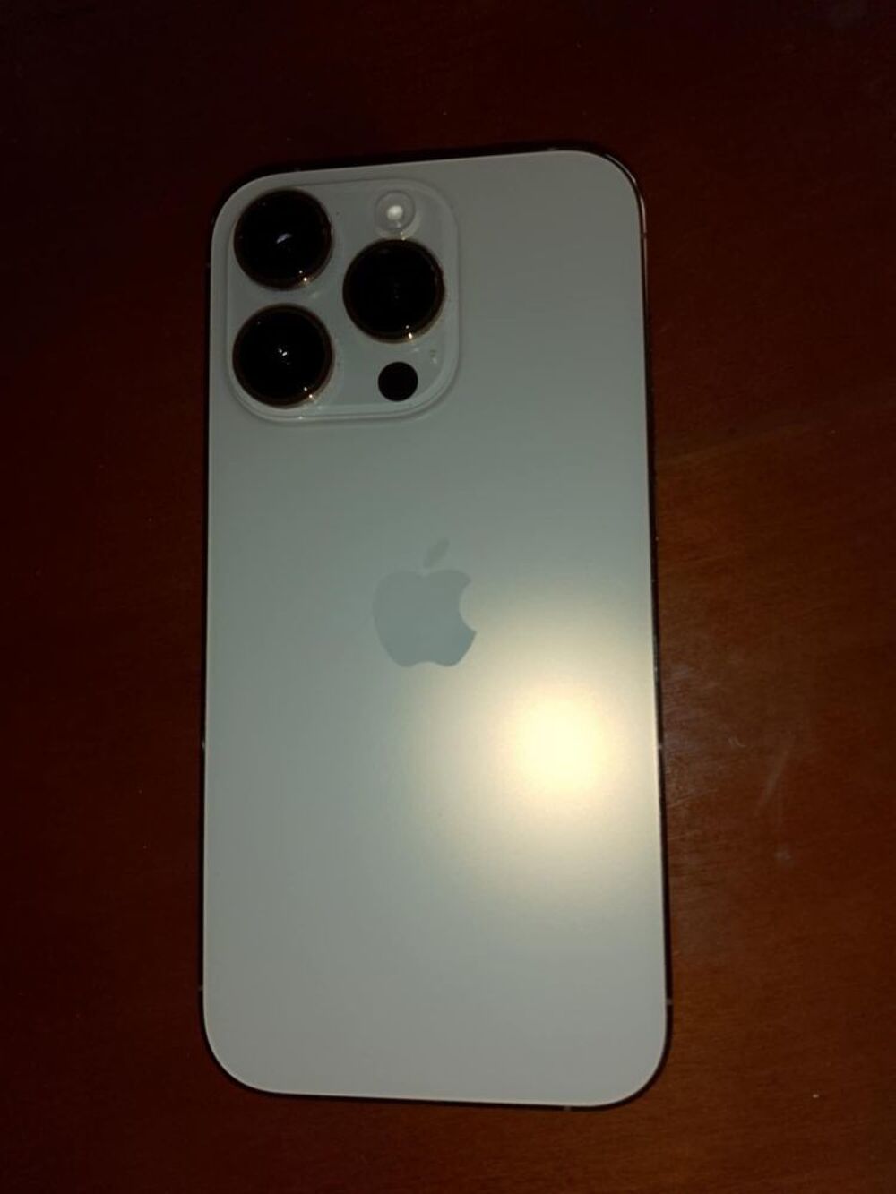 iPhone 14 pro Téléphones et tablettes