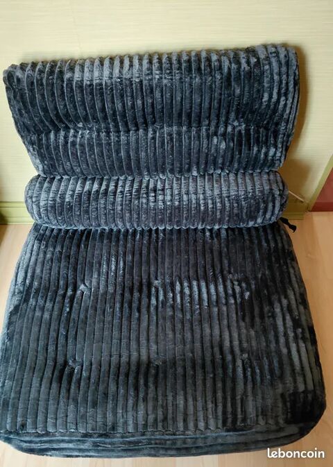 CANAPE CONVERTIBLE PETITS ESPACES 110 Montry (77)