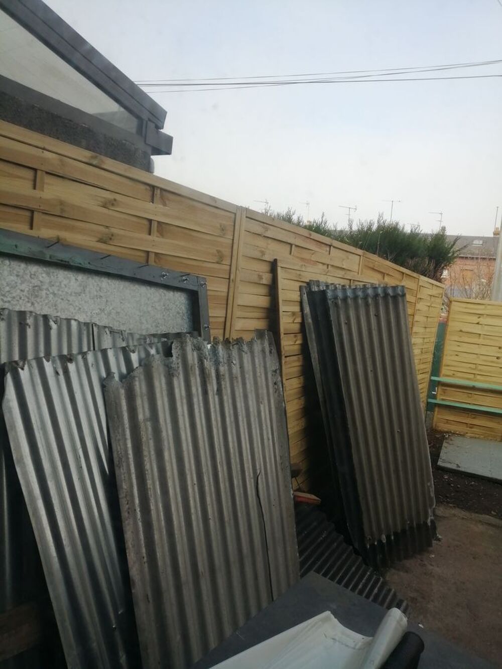 Donne t&ocirc;le Bricolage