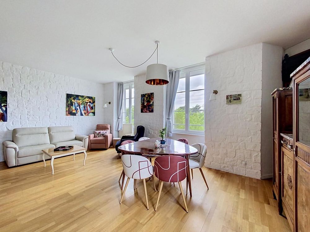 Vente Appartement Appartement 104 m2 ascenseur. 