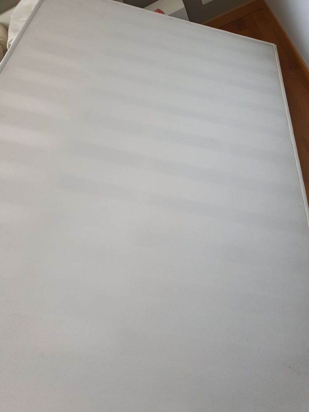 sommier tapissier 140x220 Meubles