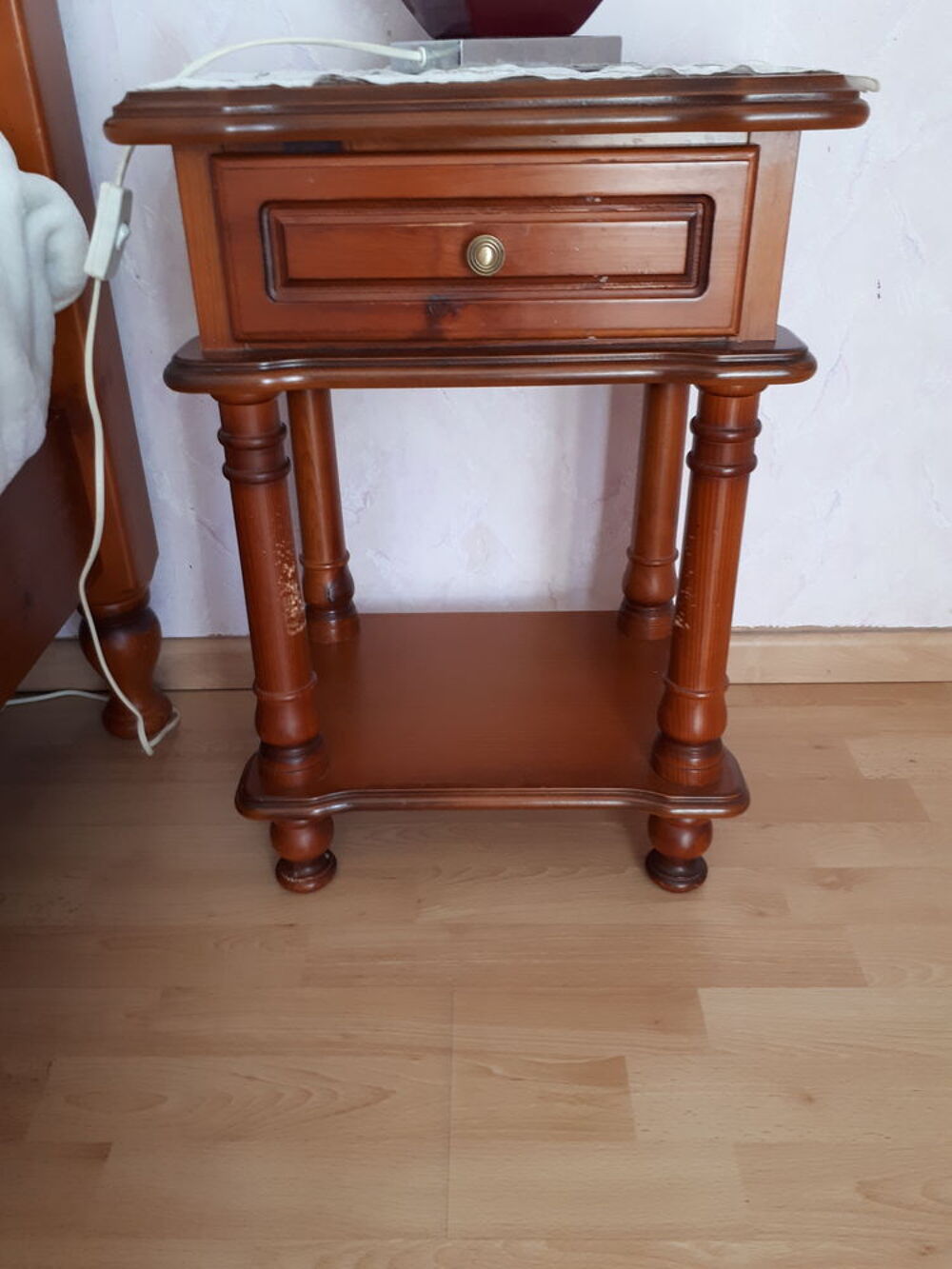 Chambre &agrave; coucher compl&egrave;te Meubles
