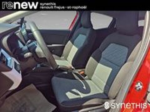 Clio V Clio E-Tech full hybrid 145 Evolution 2022 occasion 83600 Fr&eacute;jus