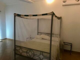  Villa � vendre 7 pi�ces 237 m� Warang, s�n�gal