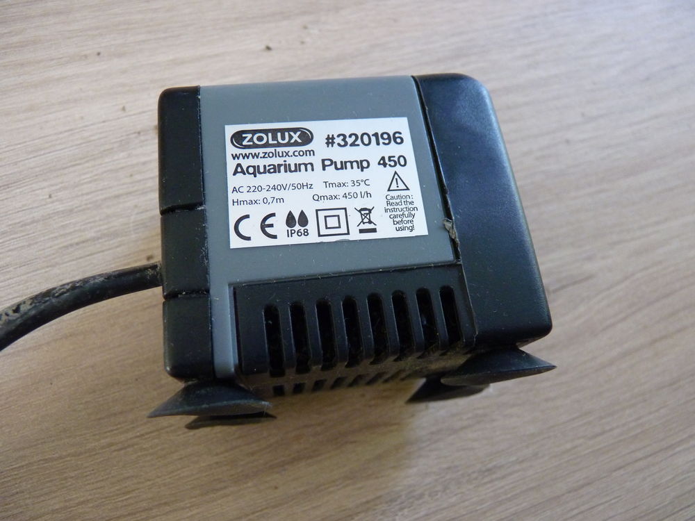 pompe &agrave; eau immerg&eacute;e Zolux Aquarium Pump 450, r&eacute;f&eacute;rence 3201 Jardin