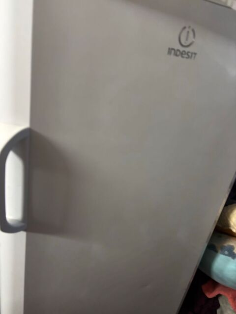 FRIGO INDESIT EN TR��S BON ETAT 50 Chennevi�res-sur-Marne (94)