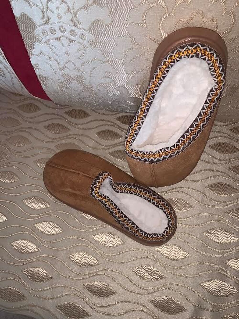 CN 44/45 taille asiatique { 42 France } Chaussures