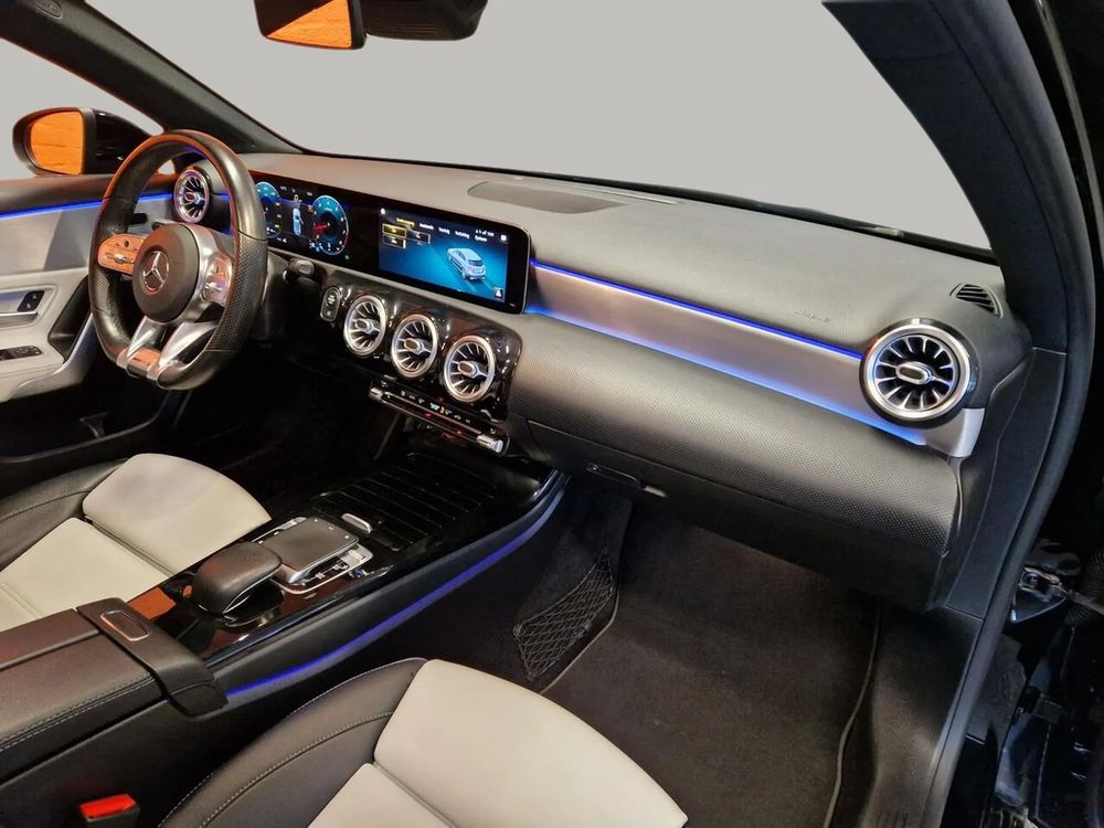 Classe A 200 AMG Line &Eacute;dition 1 Toit Ouvrant 2019 occasion 33600 Pessac