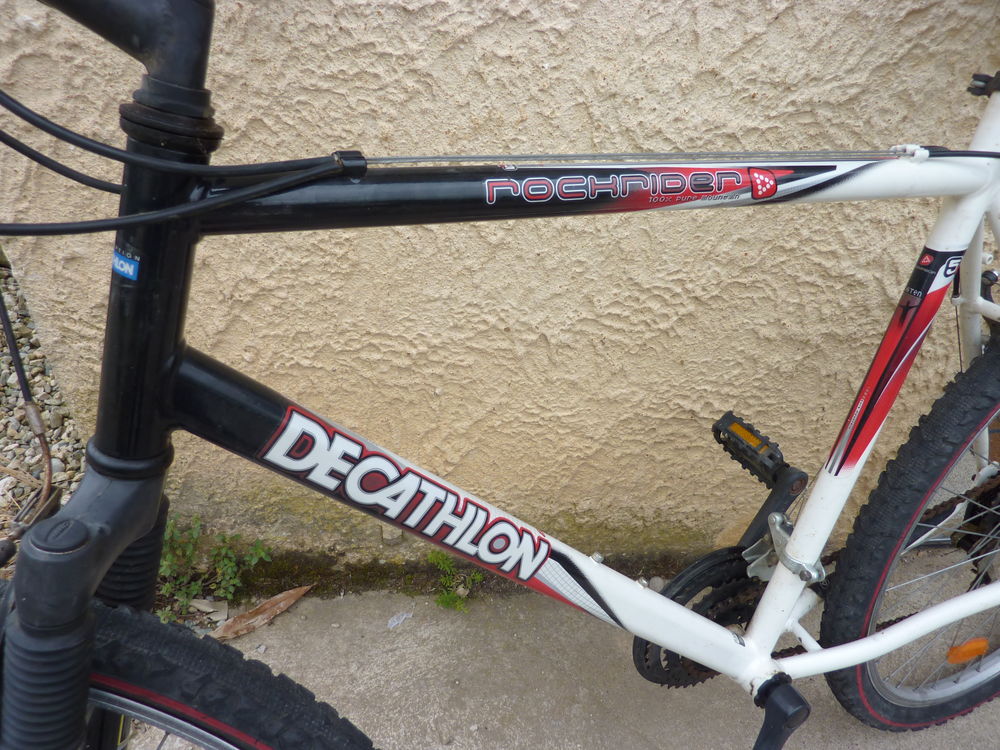 VTT &quot; DECATHLON &quot; 21 vitesses ( taille XL ) Vlos