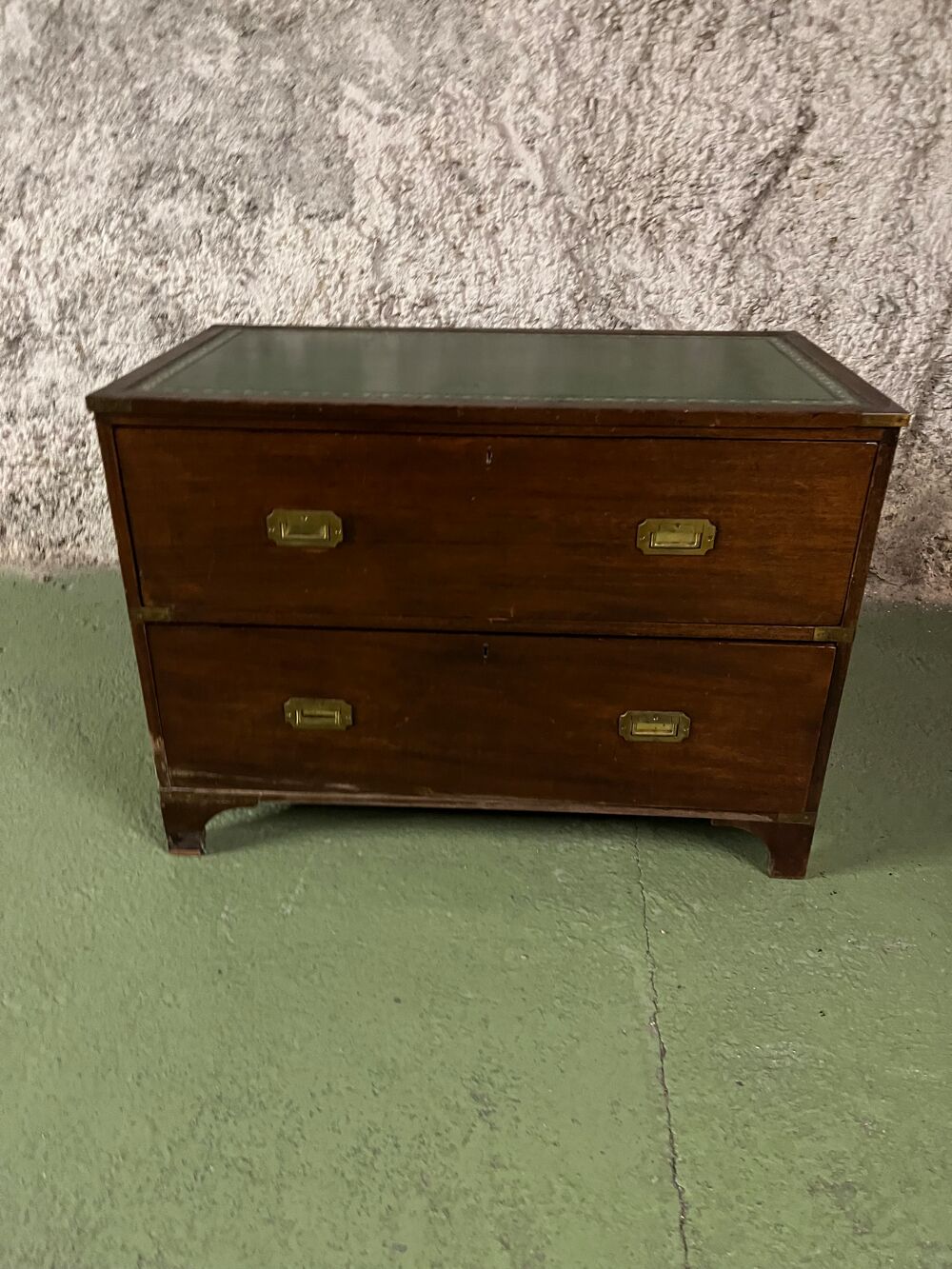 Meuble bateau
Commode 2 tiroirs Meubles