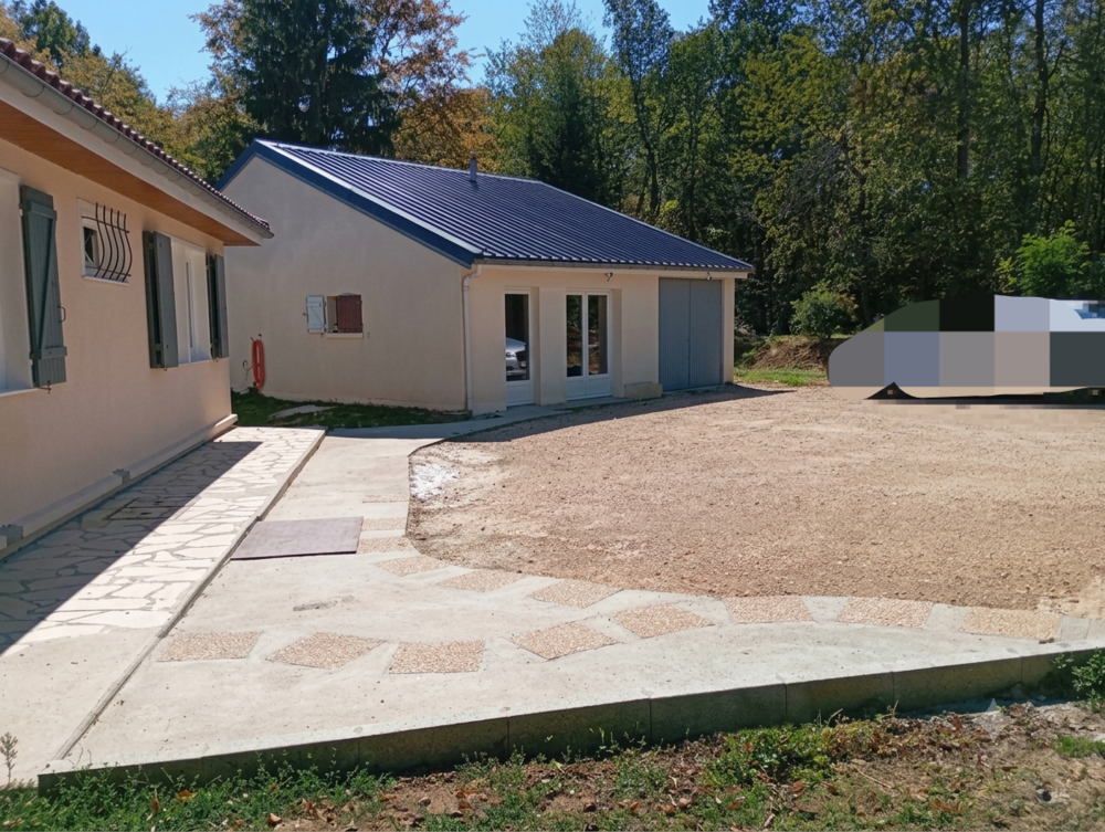 Vente Maison Ensemble 2 logements 156 m² -6 000 m² de terrain -Calme Joussé