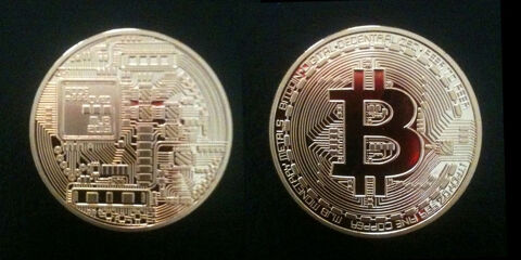 PIECE DE COLLECTION BITCOIN BTC. Plaqué argent, 30 gr. 28 Marseille 3 (13)