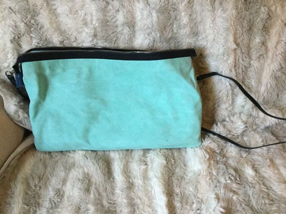 sac pochette deux bleus Maroquinerie