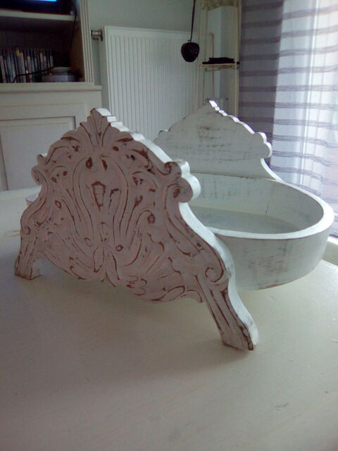 JOLI PORTE REVUE EN BOIS BLANC ASPECT VIEILLI 15 Saint-Jean (31)