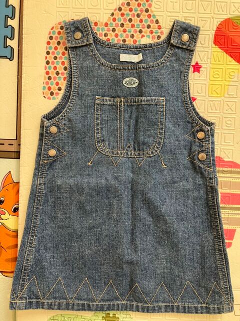 robe en jean Obaibi taille 18 mois. 2 Brmnil (54)