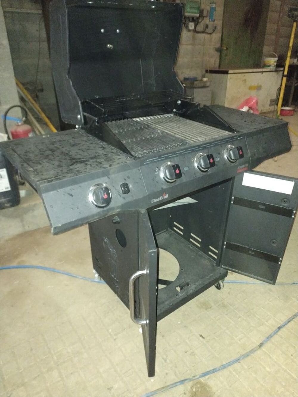 barbecue gaz neuf Jardin