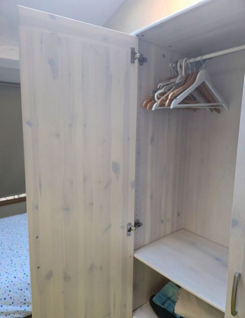 Armoire chambre enfant de marque FLEXA. Nice (06)